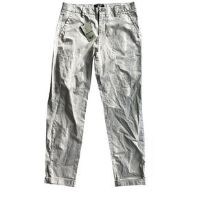 New Dockers Women’s Beige Button-Fly Slim- Ankle Weekend Chinos Size 27
